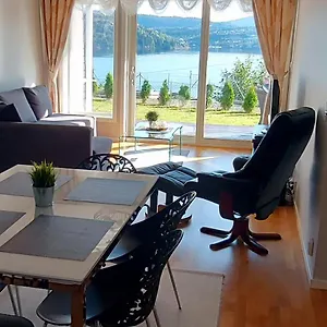 Bjornestrand Fjordside View Appartement